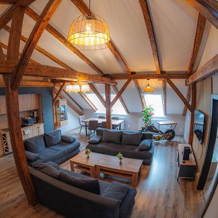 Apatman Fellini House Apartment Trencin Bagian luar foto